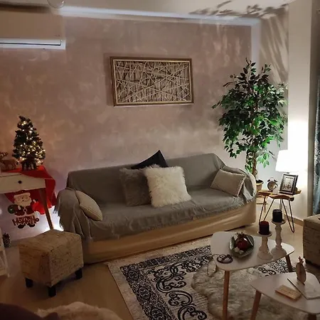 Mon Repos Paleopolis Cosy